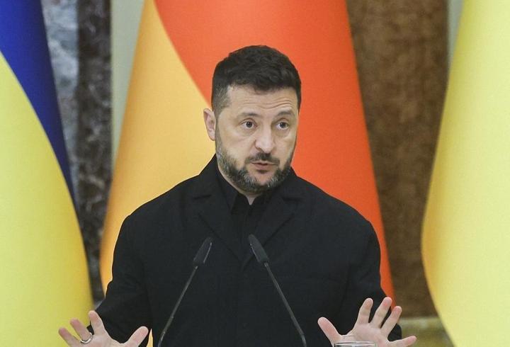Zelenski'den Trump'a sandık resti "Putin 60 gün ateşkes sağlasın, seçime gidelim"