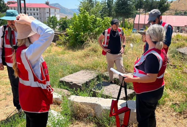 Türkiye’nin taşlara kazınmış hafızası kayıt altına alınıyor