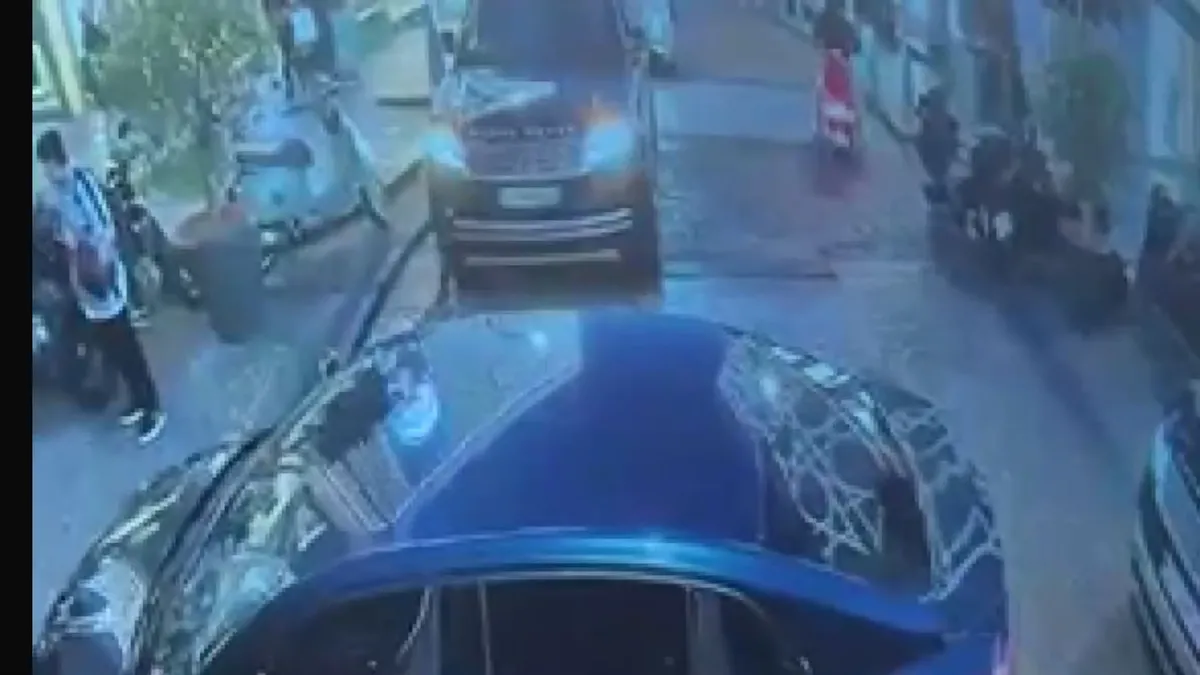 SON DAKİKA | Sarıyer'de sahte polis kimliğiyle 10 milyonluk vurgun! İran asıllı iş adamının önünü kesip zorla araca bindirdiler! Önce darp, sonra gasp