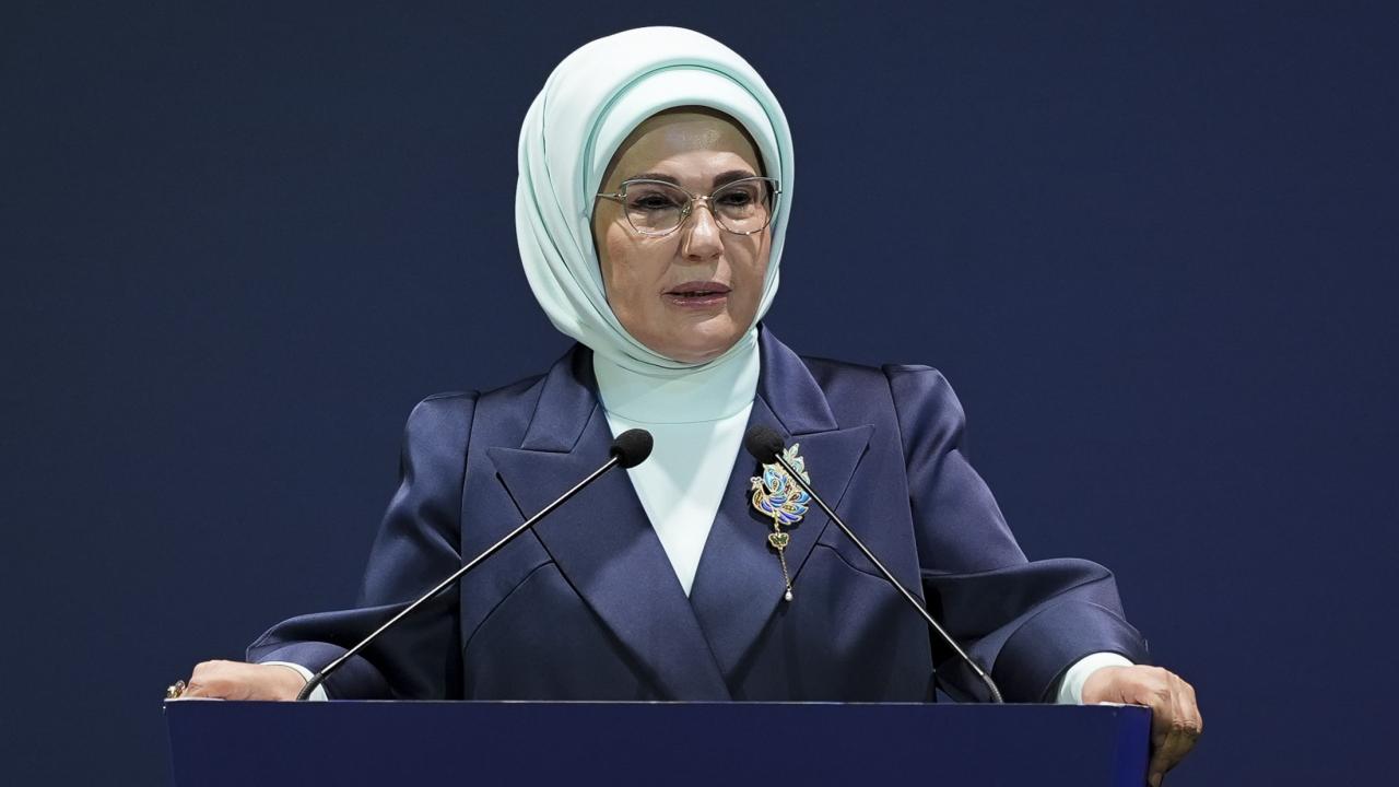 Emine Erdoğan, Türkiye Maarif Vakfının kuruluş yıl dönümünü kutladı