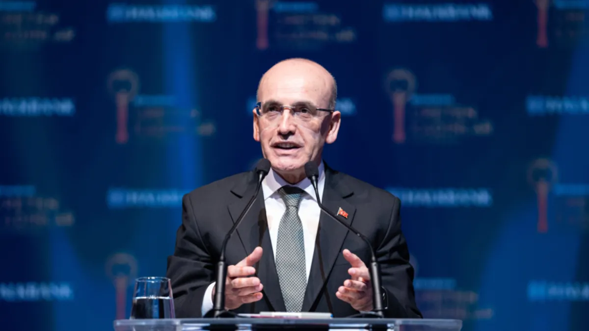 SON DAKİKA! Bakan Şimşek'ten fon yatırımcılarına mesaj: Yasal düzenleme 2027'ye kadar tamamlanacak