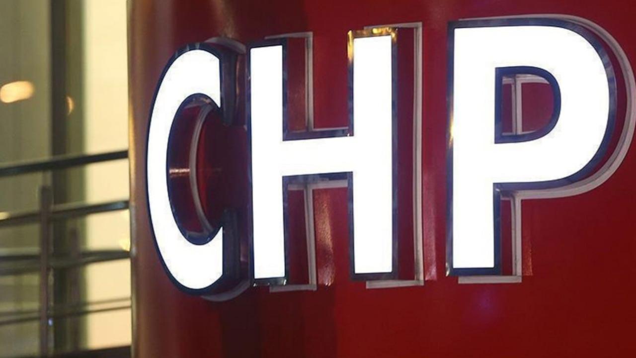 CHP'den 48 kişi ihraç edildi