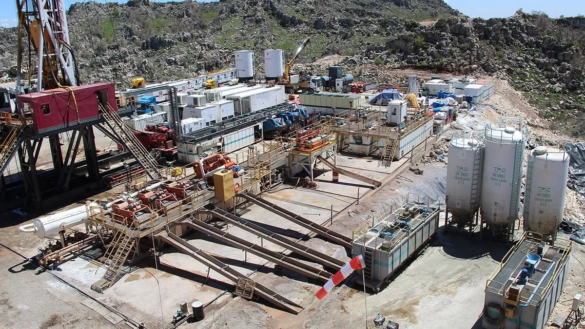 Türkiye'nin enerji hamlesi sürüyor! Bakan Bayraktar'dan Gabar için yeni keşif sinyali: Yakında müjde verebiliriz