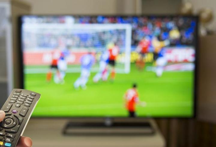 FENERBAHÇE - PRAG MAÇI NEREDEN İZLENİR? Fenerbahçe - Slavia Prag maçı hangi kanalda, saat kaçta? Şifreli mi şifresiz mi?