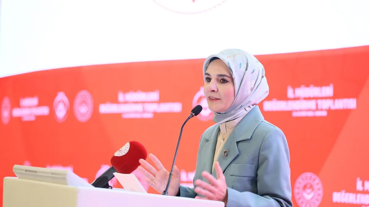 Bakan Göktaş'tan 81 il müdürüne çağrı: Bakım kuruluşlarına sıkı denetim! Yaşlı, çocuk, engelli