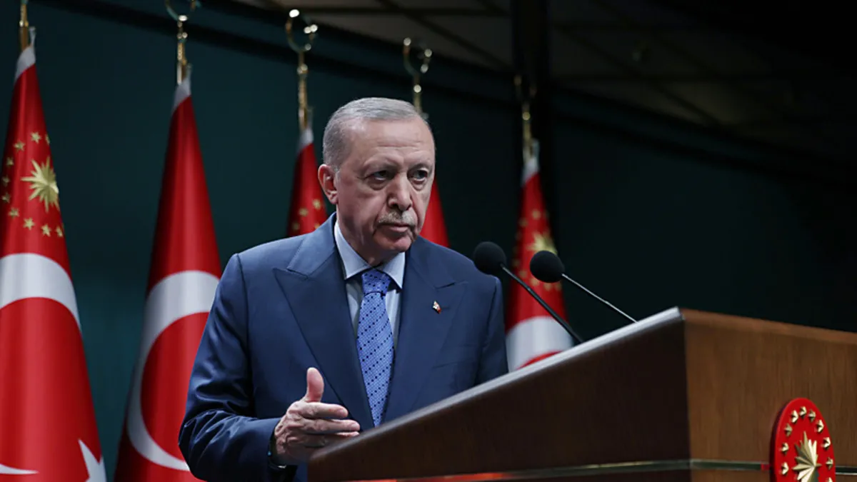 Başkan Erdoğan'dan Özgür Özel'in A Haber'i tehdidine sert tepki: Kimse bize basın özgürlüğü dersi veremez