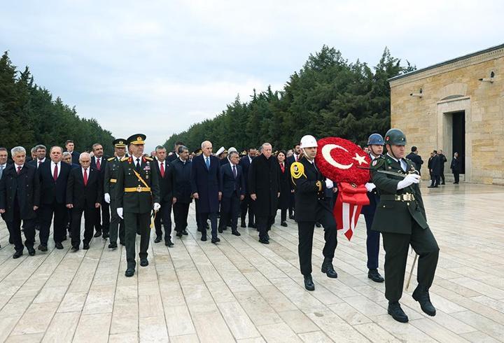 Cumhuriyet'in 103. yılı: Devlet erkanı Anıtkabir'i ziyaret etti